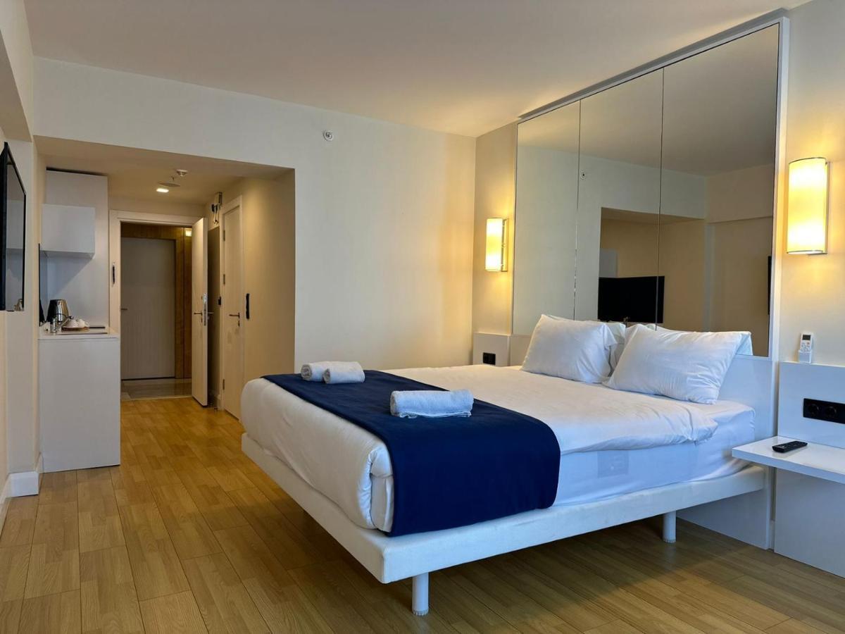 Orbi City Amazing Apartments Batumi Exterior photo